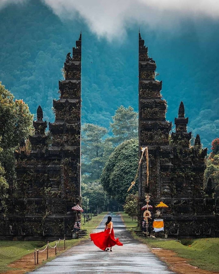 HÀ NỘI – INDONESIA-CỔNG TRỜI BALI SẮC MÀU